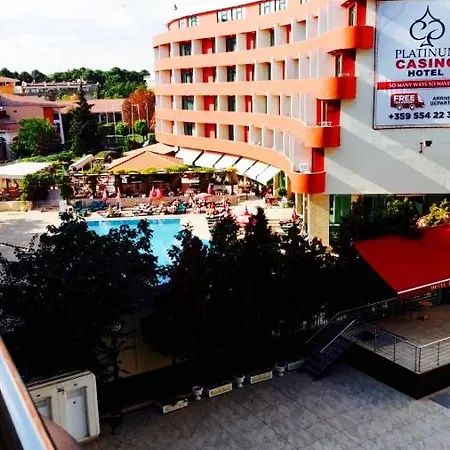 Daire Planeta Hotel-miramar апартамент *